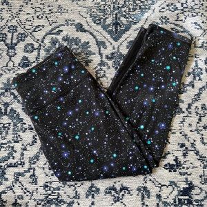 Victoria Secret Sport Galaxy Capri Leggings Size Medium